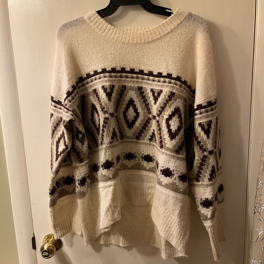 Old Navy Cream and Brown Patterned Sweater